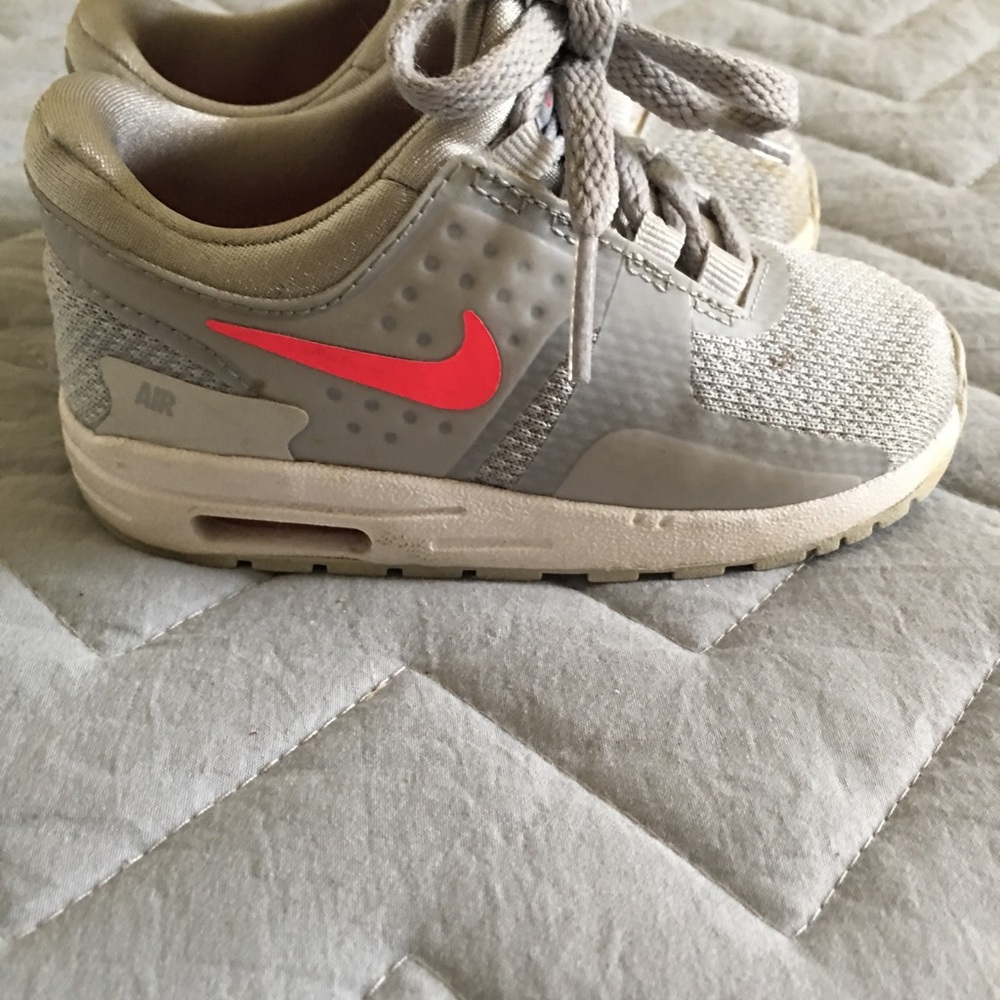 Little Girls Nike Air